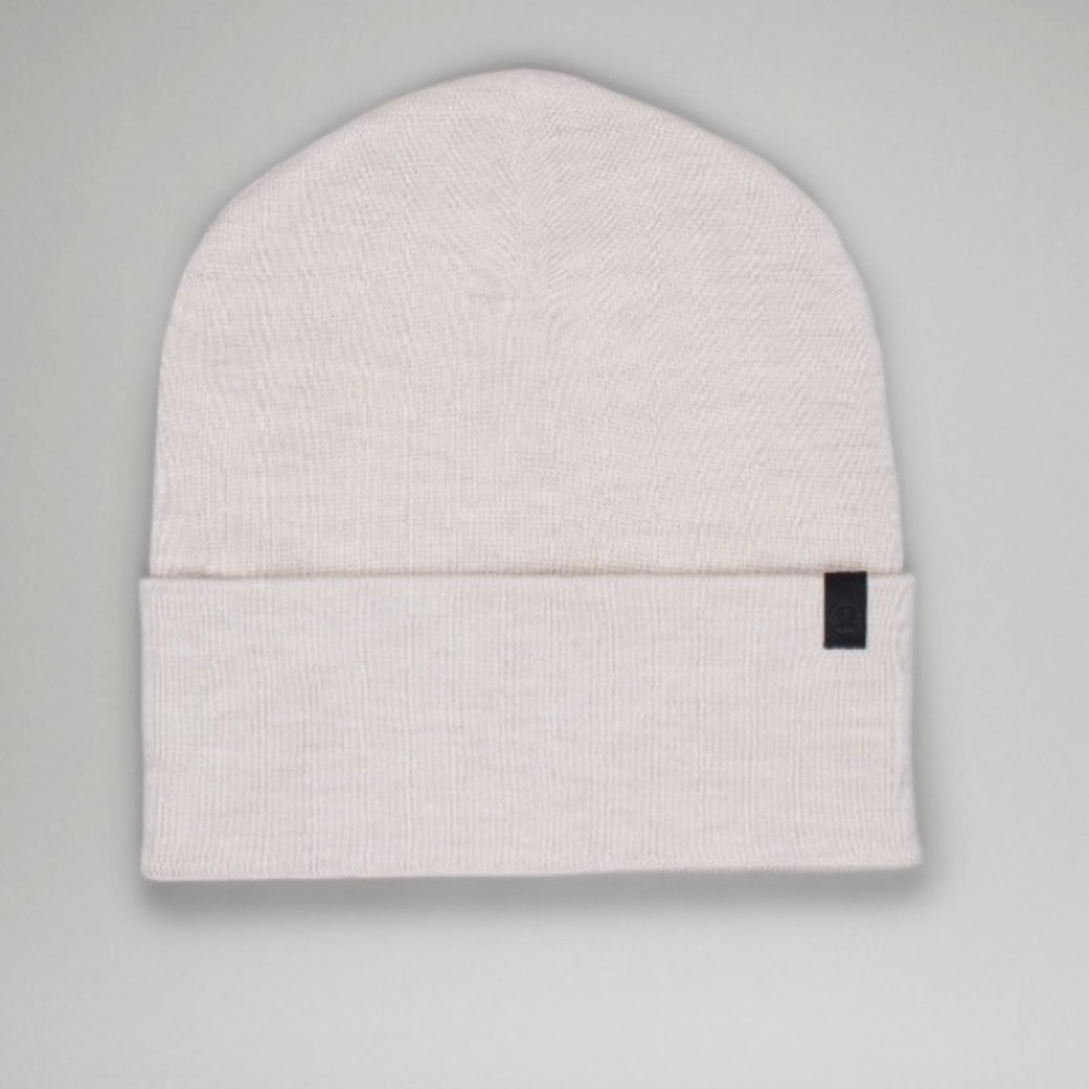 Chill fighter lululemon beanie
